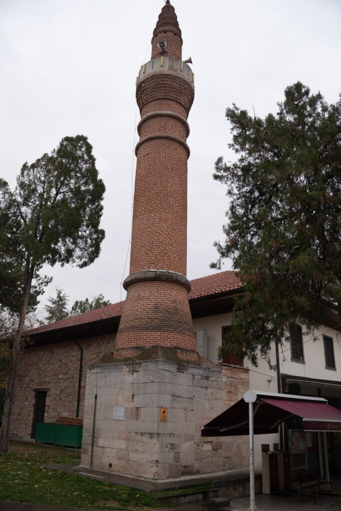 Taş Merdiven Kaymaz Tasarım: Emniyet Özellikleri: Taş Merdiven Kaymaz Tasarım Nedir ve Neden Önemlidir? Taş Merdiven Kaymaz Tasarım: Emniyet Özellikleri — Taş Merdiven Kaymaz Tasarım Nedir ve Neden Önemlidir?